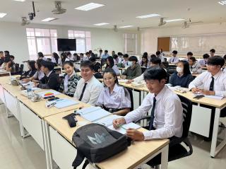 83. Day 1 โครงการพัฒนาทักษะด้านภาษาอังกฤษ สำหรับนักศึกษาครู